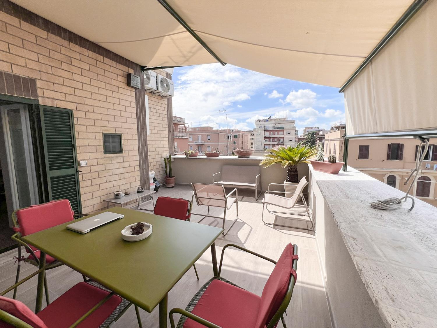 Apartment Attico Urbano Terrazza Su Metro A Cornelia *
