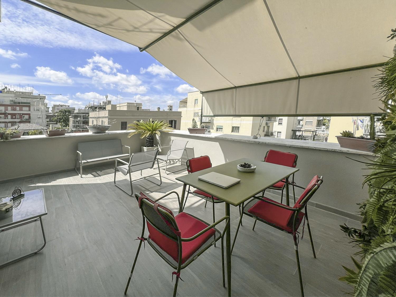 Attico Urbano Terrazza Su Metro A Cornelia Apartamento Roma